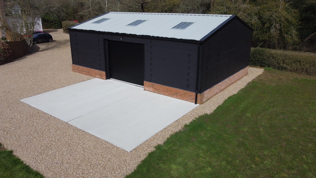 12m x 9m steel portal frame workshop with composite roof and hardie plank fibre cement cladding